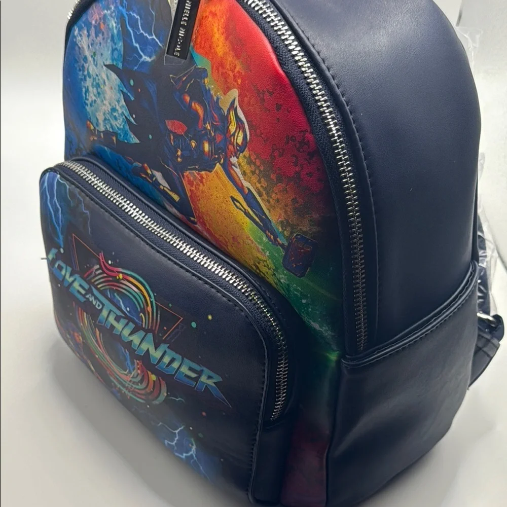 THOR Love and Thunder boys medium Backpack - NWT MARVEL